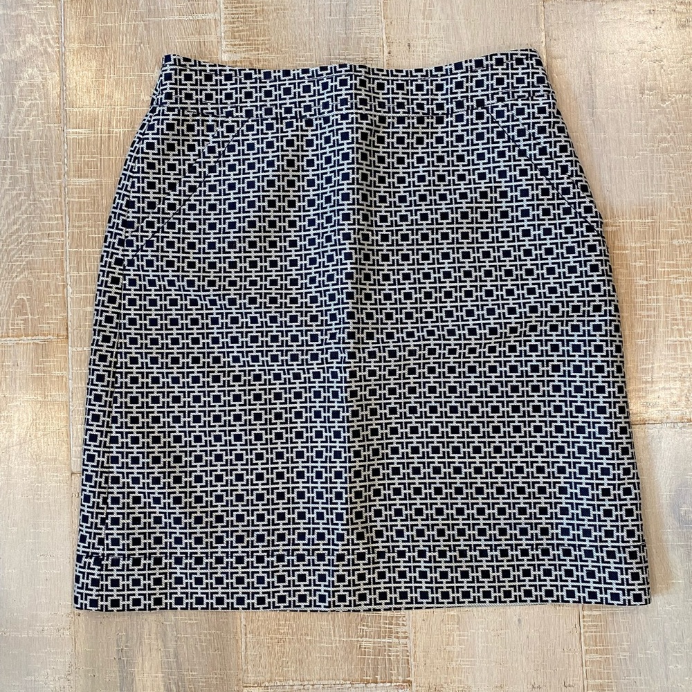 Banana Republic Geometric Print Skirt Size 2